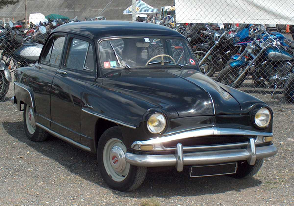 http://www.fib.is/myndir/Simca-aronde.jpg