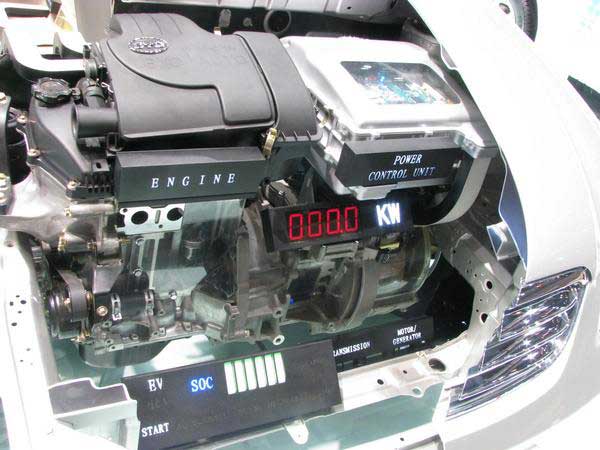 http://www.fib.is/myndir/BYD-f3-motor.jpg