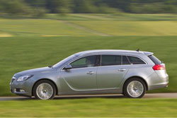 http://www.fib.is/myndir/Opel-Insignia-Sports-Tourer.jpg