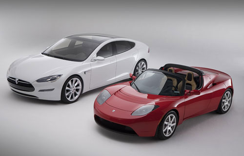 http://www.fib.is/myndir/Tesla_S&Roadster.jpg