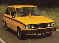 http://www.fib.is/myndir/Volvo-66-1975.jpg