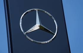 Askja innkallar Mercedes-Benz