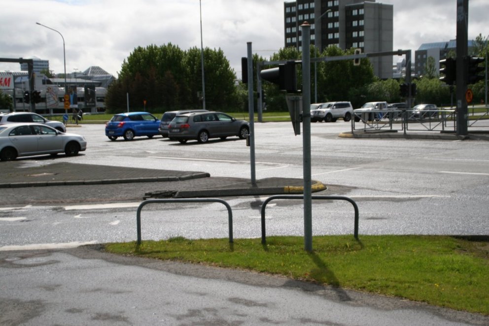 Iðgjaldaokrið á bara eftir að aukast