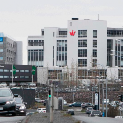 Til marks um græðgi – bílatryggingar hækkað umfram verðlagshækkanir