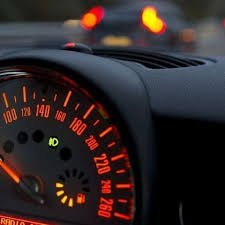 Kílómetragjald verður jafnhátt fyrir alla einkabíla