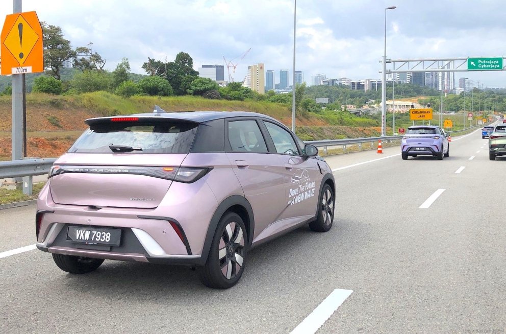 BYD innkallar tæplega 97.000 rafbíla í Kína