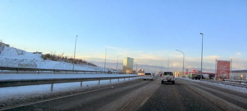 61 þúsund ökutæki aka á sólarhring á Reykjanesbraut við Dalveg