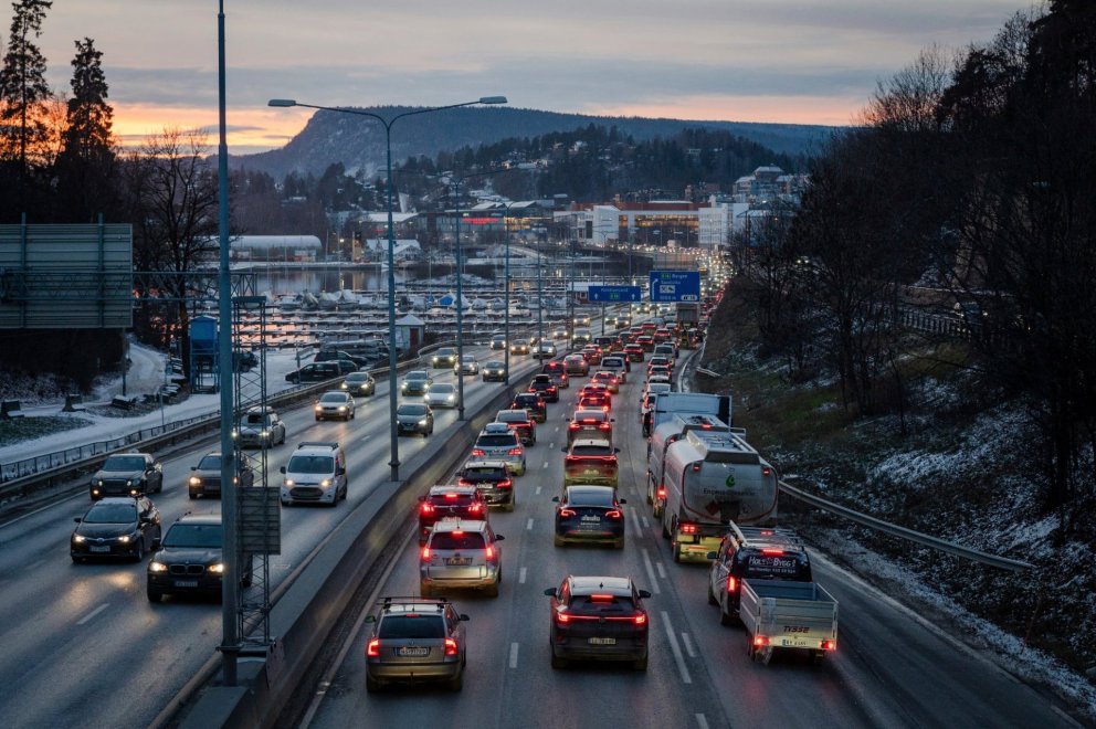 Sjö þúsund bílar teknir úr umferð í Noregi á síðasta ári