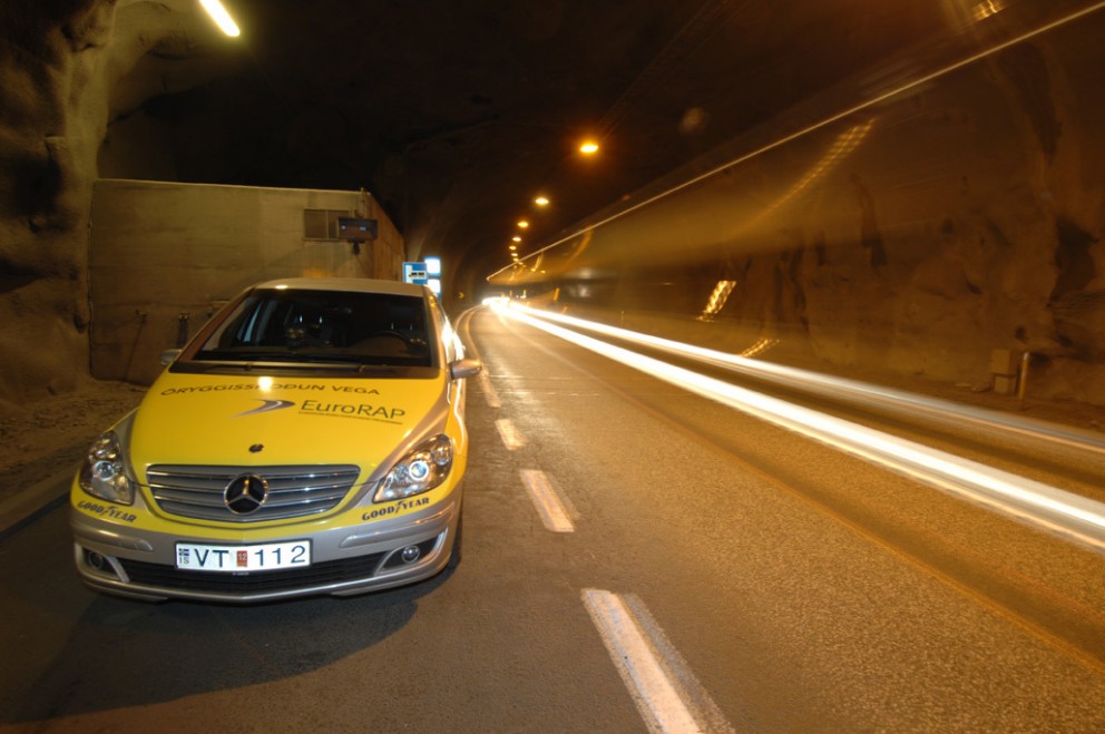 Stórendurbætt Hvalfjarðargöng