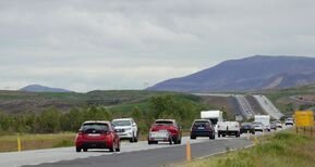 Búist við mikilli umferð á vegum landsins um helgina