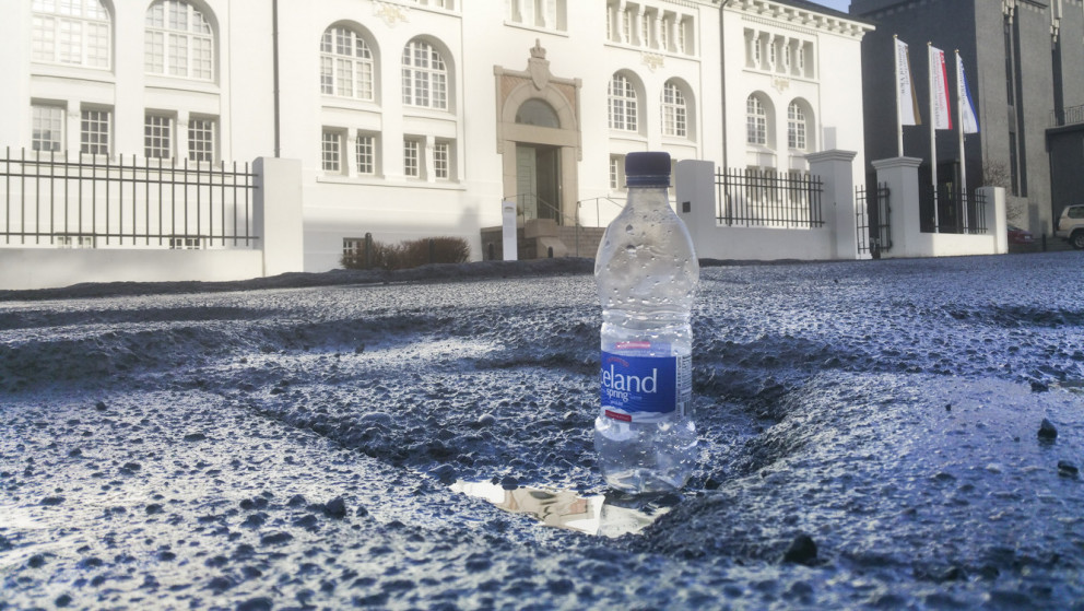 FÍB lagði áherslu á bætt viðhald vegakerfisins á fundi með ráðherra