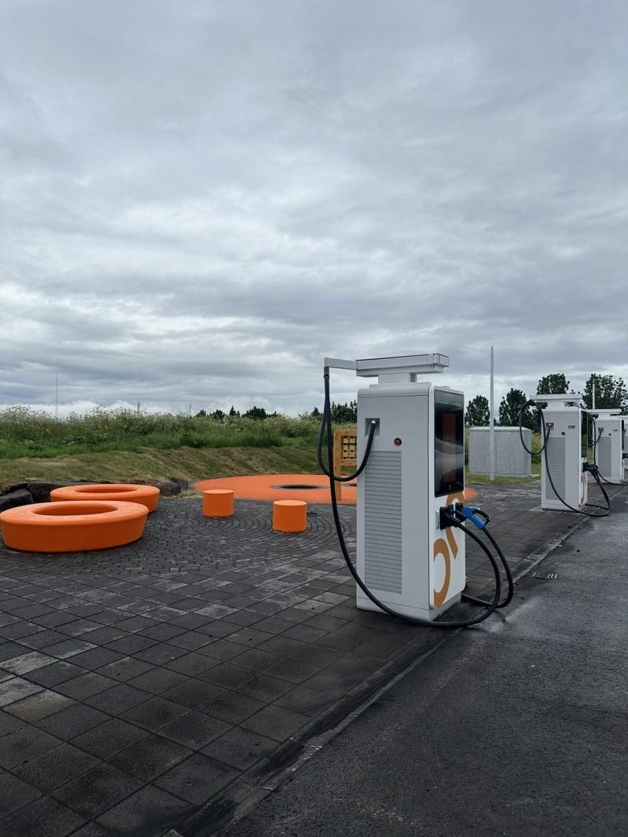 Hleðslugarður opnaður í Öskjuhlíð