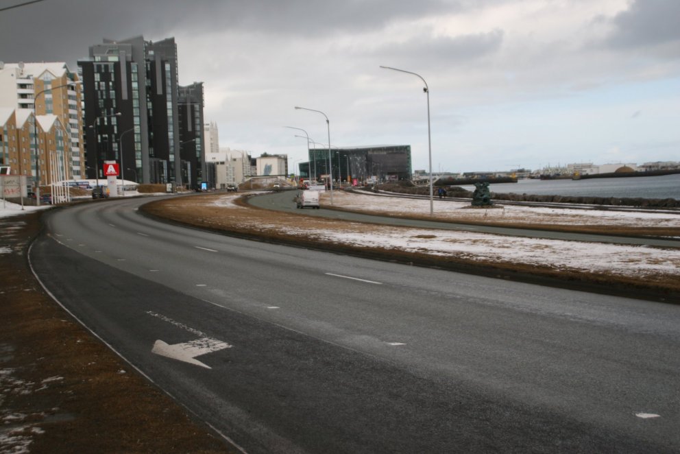 Sami samdráttur í umferðinni tvær vikur í röð