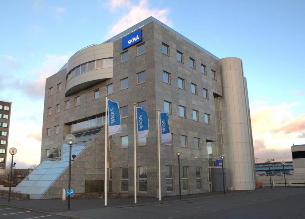 Sjóvá skili 2,5 milljörðunum til tryggingataka