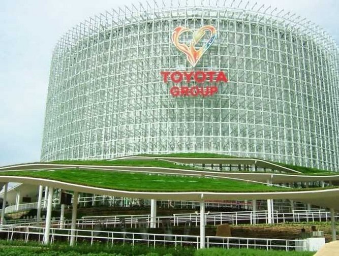 Toyota dregur úr framleiðslunni