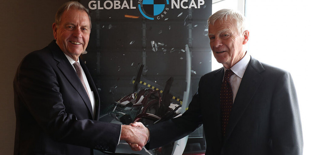 Max Mosley verðlaunaður fyrir framúrskarandi starf