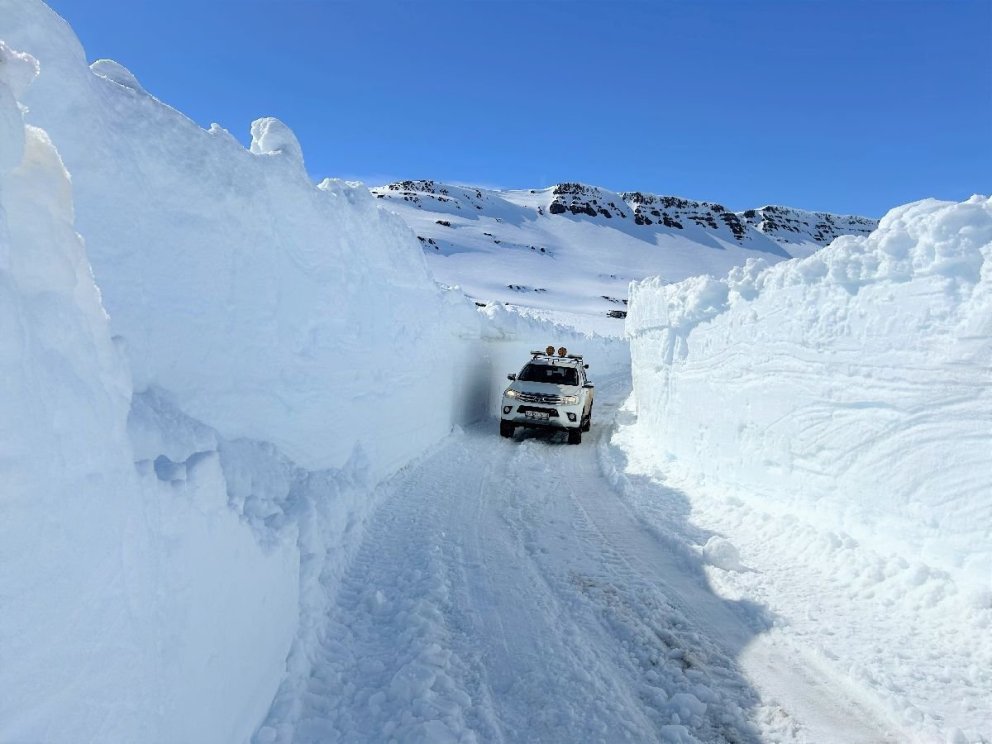 Mjóafjarðarheiði opnuð