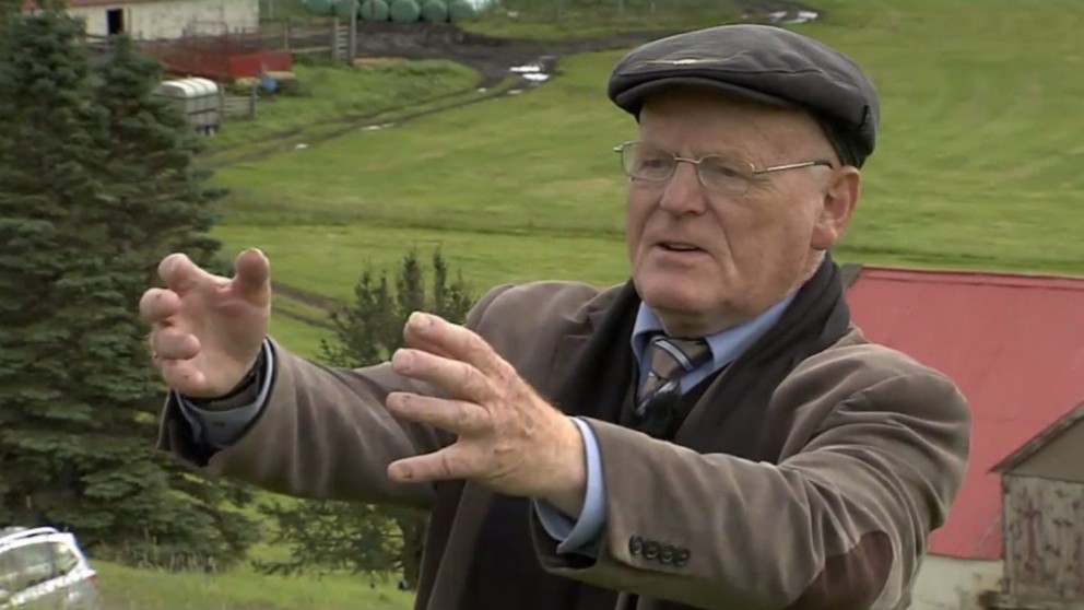 Ómar í hörku árekstri