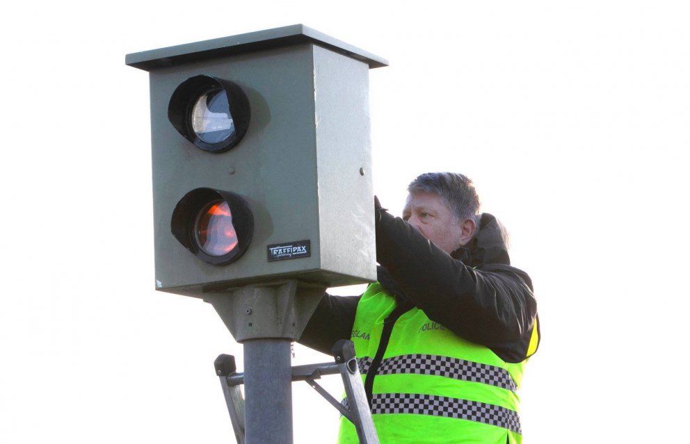 Á þriðja hundrað brot voru mynduð á Sæbraut