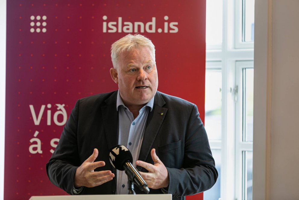 Tillögu um evrópskt stafrænt ökuskírteini vel tekið