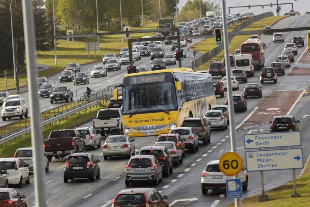 Strætó er ekki afkastameiri en einkabíllinn