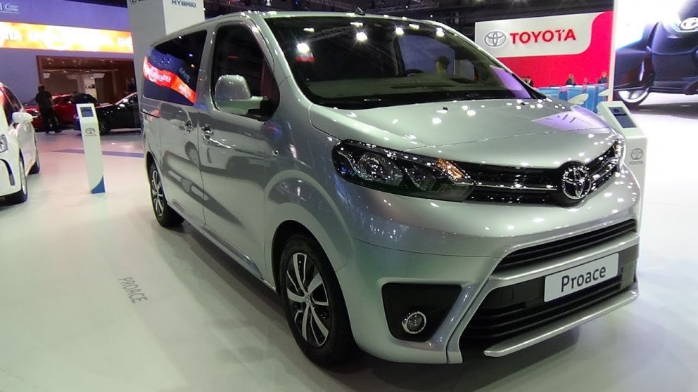 Toyota innkallar 261 Proace bifreiðar