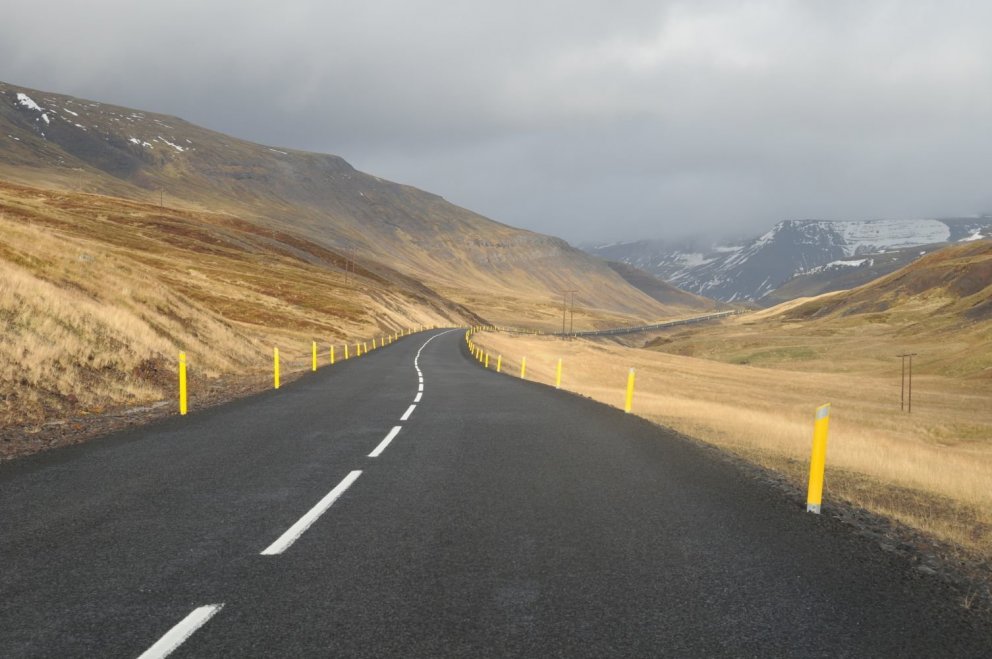 Vegstikur og snjóstikur eru um 320 þúsund talsins