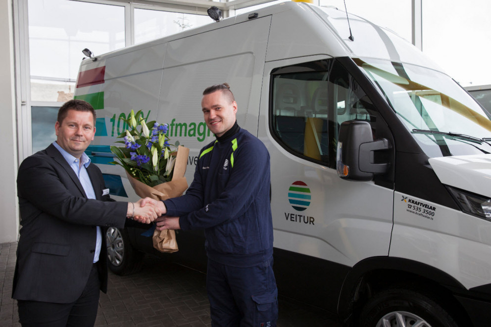 Fyrsti stóri sendibíll landsins sem knúinn er rafmagni